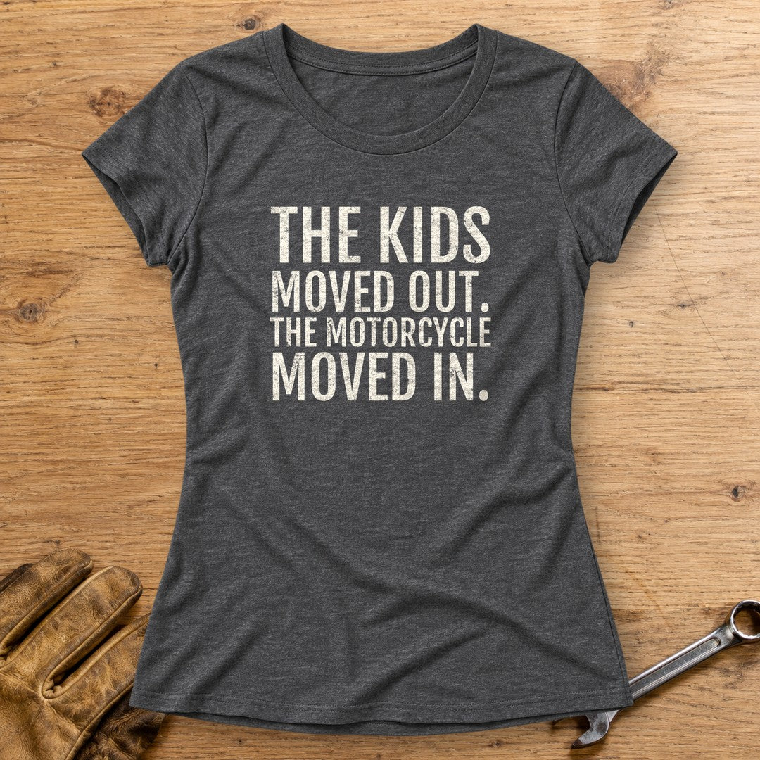 Kids Moved Out Women's T-Shirt - Dark Heather - bench