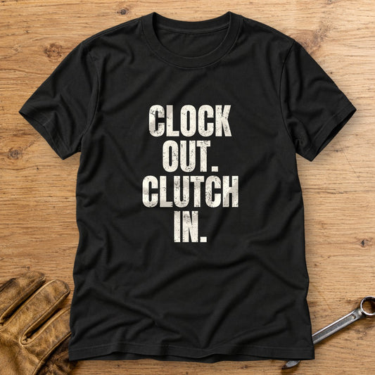 Clock Out Clutch In T-Shirt - Black - bench
