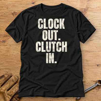 Clock Out Clutch In T-Shirt - Black - bench