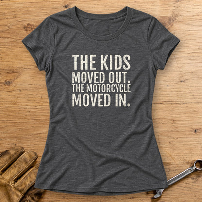 Kids Moved Out Women's T-Shirt - Dark Heather - bench